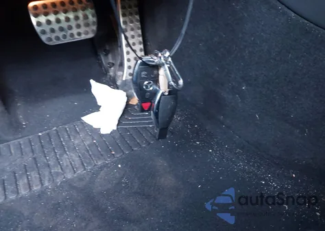 2017 Mercedes-Benz C 300 4Matic/Luxury 4Matic/Sport 4Matic z USA, uszkodzony, nr VIN WDDWF4KB0HR260832